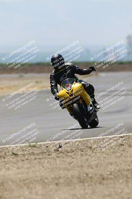 media/Jun-07-2025-TrackDaz (Sat) [[4413525952]]/A Group/2pm (Turn 9)/